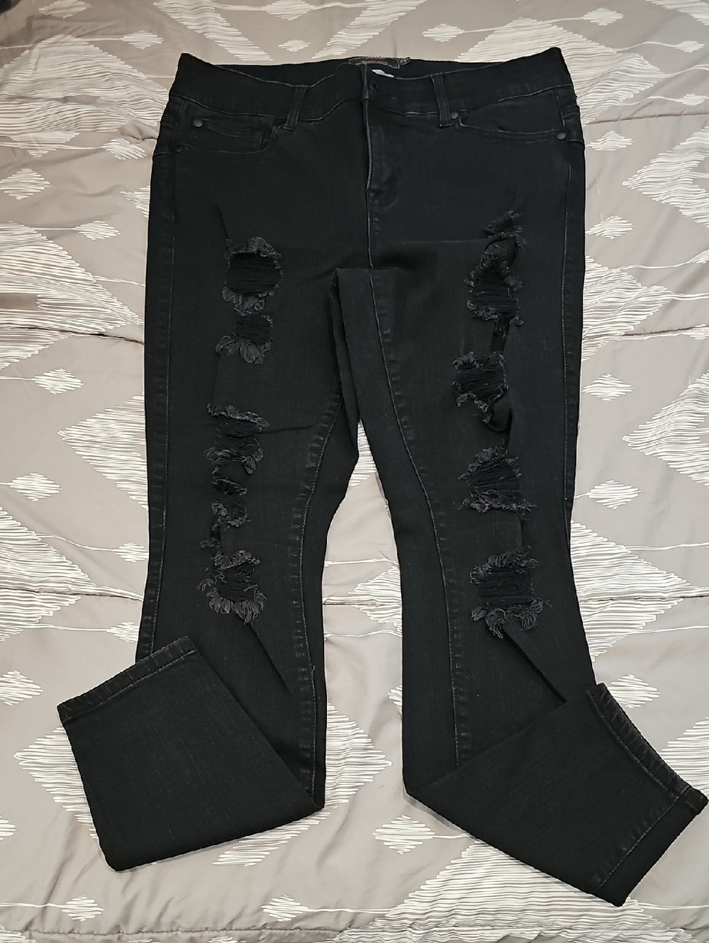 Torrid Premium BOMBSHELL Black Distressed Skinny Jeans